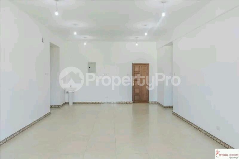 3 bedroom Rooms Flat&Apartment for rent Kizingo Mombasa - 1