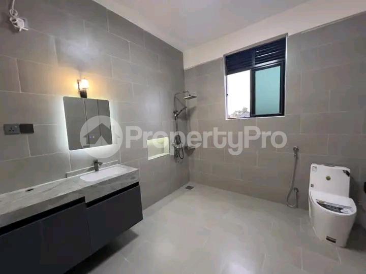 4 bedroom Apartment Block Apartment for sale Kyanja kungu road  Kampala Central Kampala Central - 1