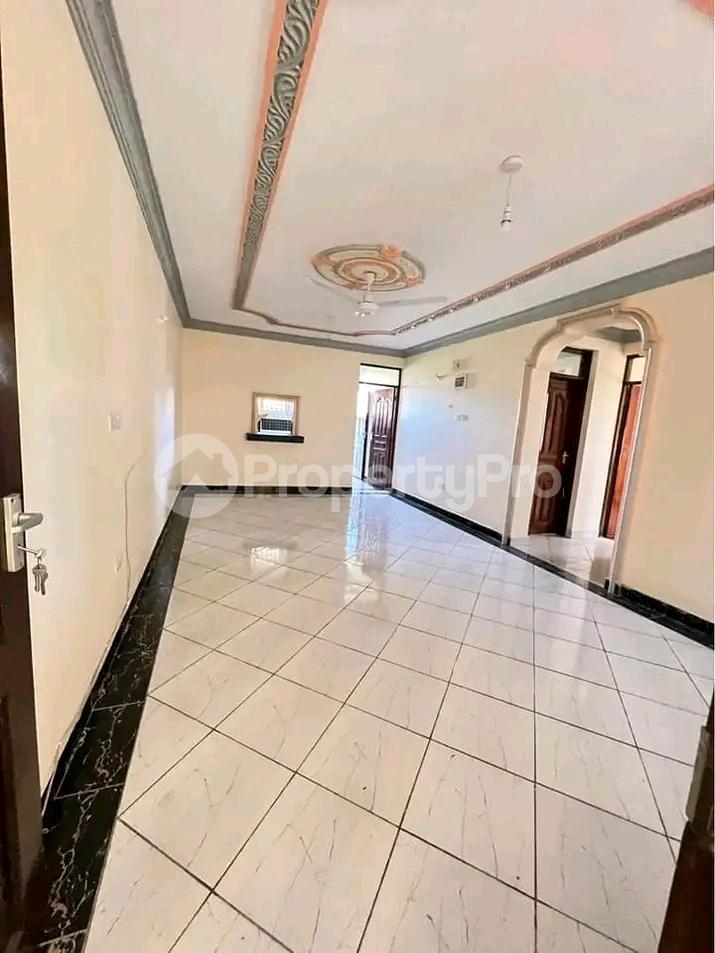 2 bedroom Bungalow Houses for rent Tudor Mombasa (PID 9ARBR) PropertyPro