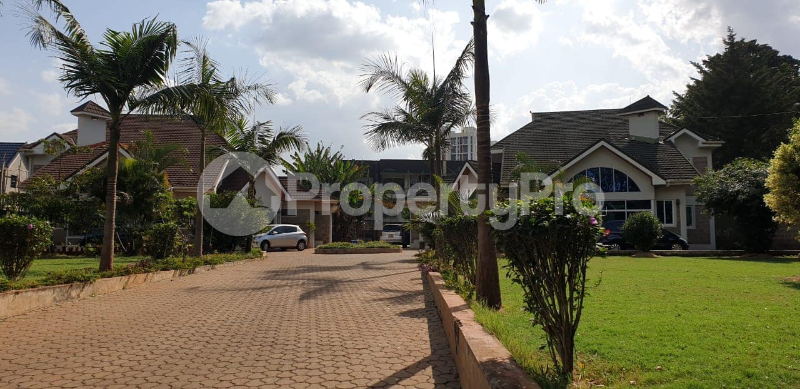 6 bedroom Townhouse for sale Runda Nairobi