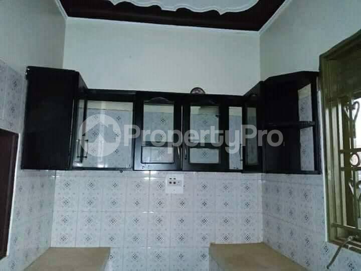 2 bedroom Bungalow Apartment for rent Kampala Central Kampala Central - 3
