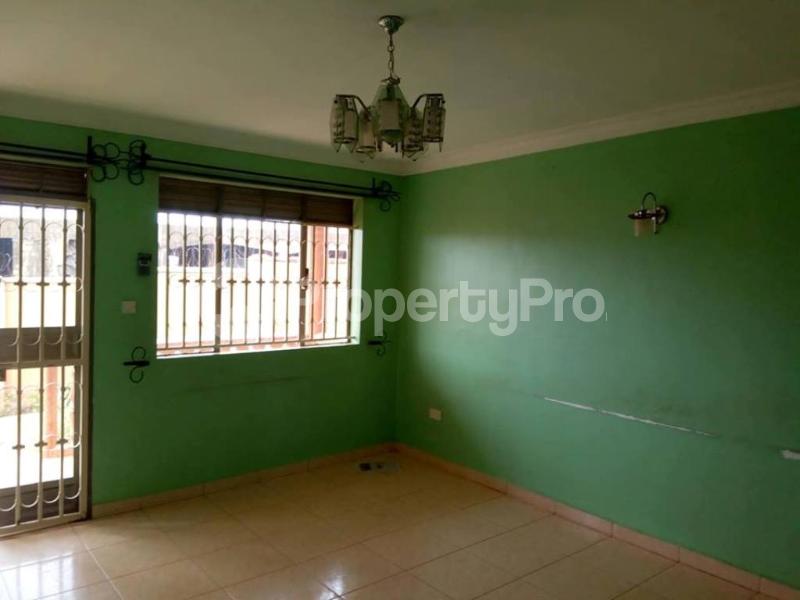 2 bedroom Bungalow Apartment for rent Kireka road Kira Wakiso Central - 6