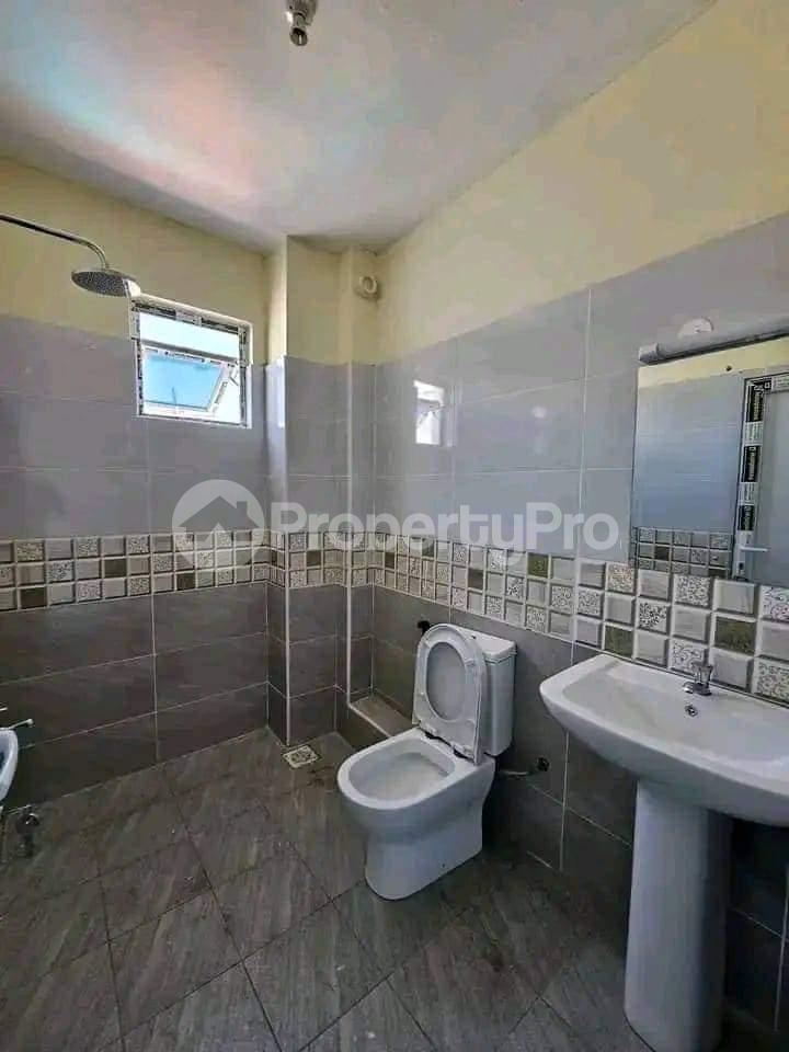 2 bedroom Bungalow Houses for rent Ngong Rd Nairobi - 0