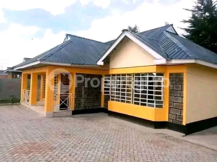 2 bedroom Bungalow Houses for rent Utawala Nairobi (PID 0APSY