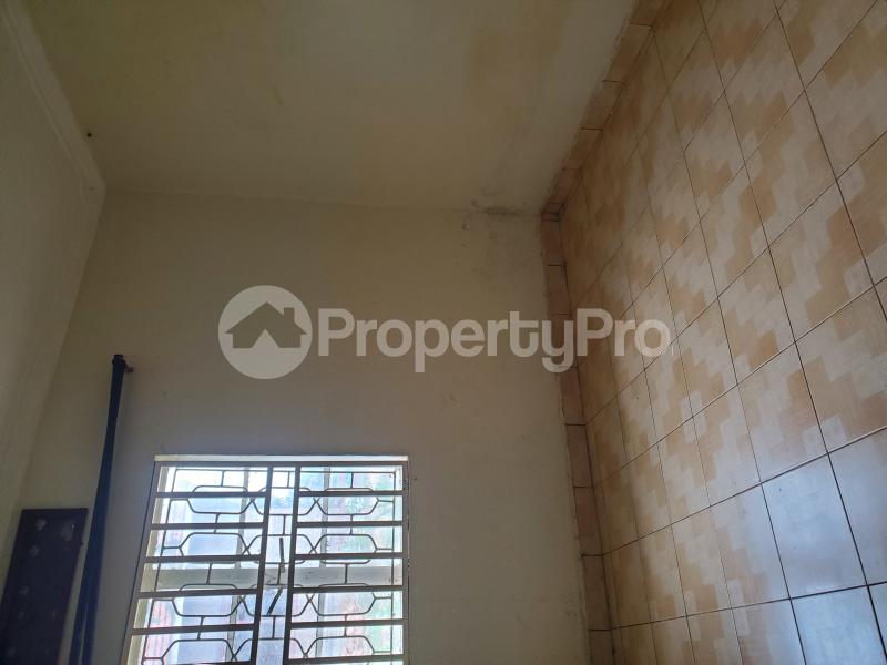 2 bedroom Bungalow Apartment for rent Bukoto kisaasi main road exactly on the main road.  Bukoto Kampala Central - 16