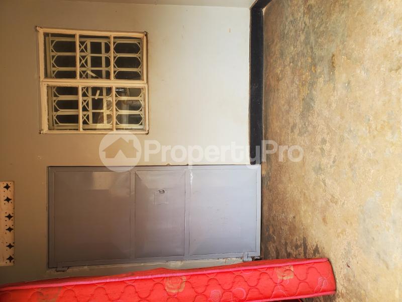 2 bedroom Bungalow Apartment for rent Bukoto kisaasi main road exactly on the main road.  Bukoto Kampala Central - 2