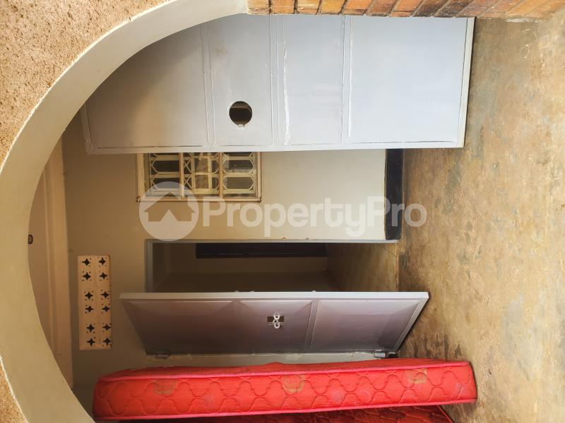 2 bedroom Bungalow Apartment for rent Bukoto kisaasi main road exactly on the main road.  Bukoto Kampala Central - 0