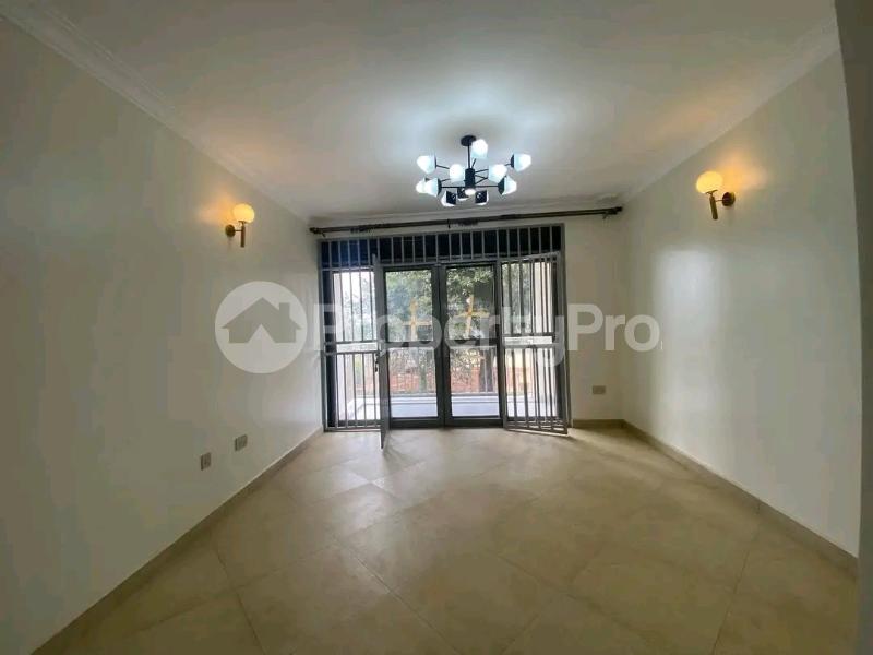 2 bedroom Apartment Block Apartment for rent Buwate najjara Kira road  Kira Wakiso Central - 4