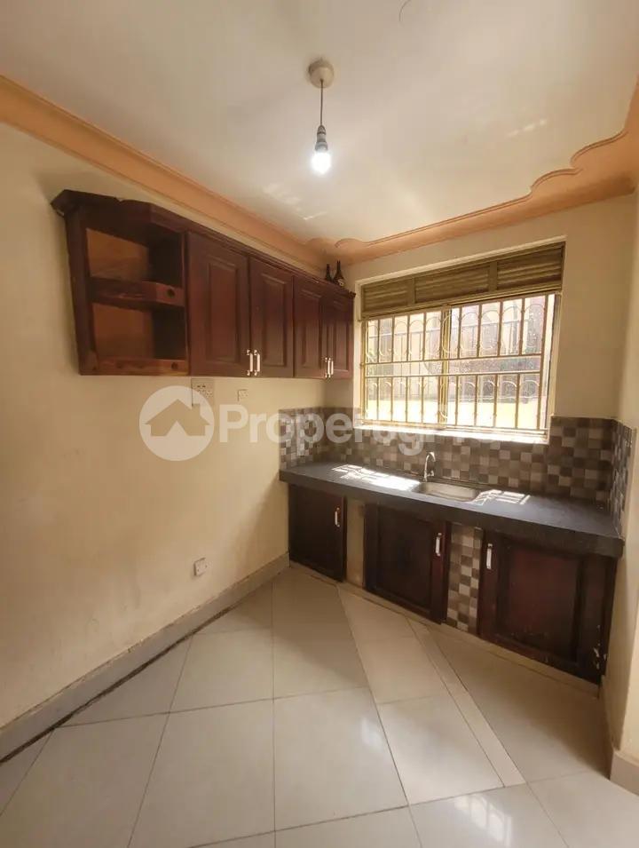2 bedroom Apartment Block Apartment for rent Kyanja kisasi road  Kisaasi Kampala Central - 3