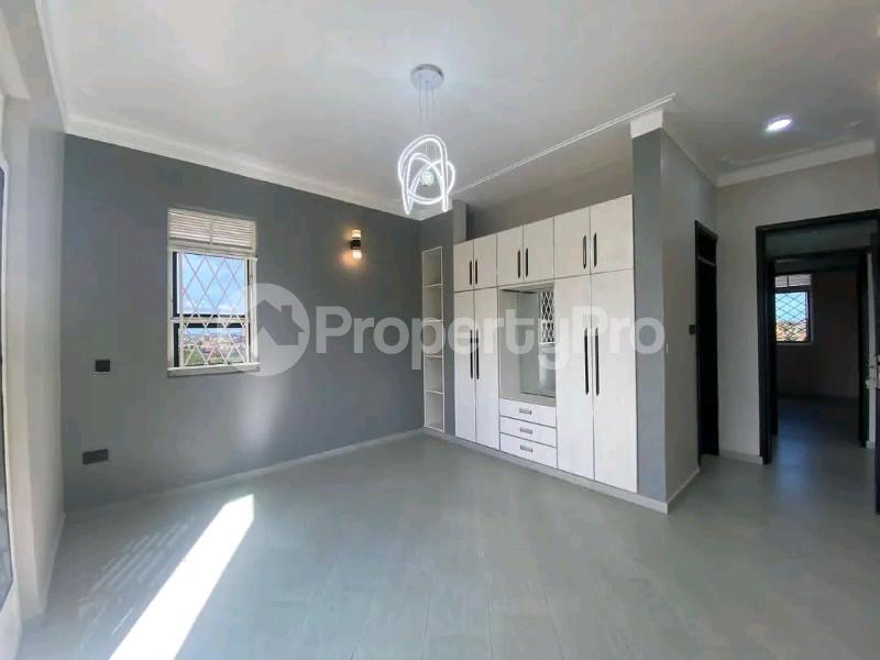 2 bedroom Apartment Block Apartment for rent Kyanja Kungu road Kisaasi Kampala Central - 5
