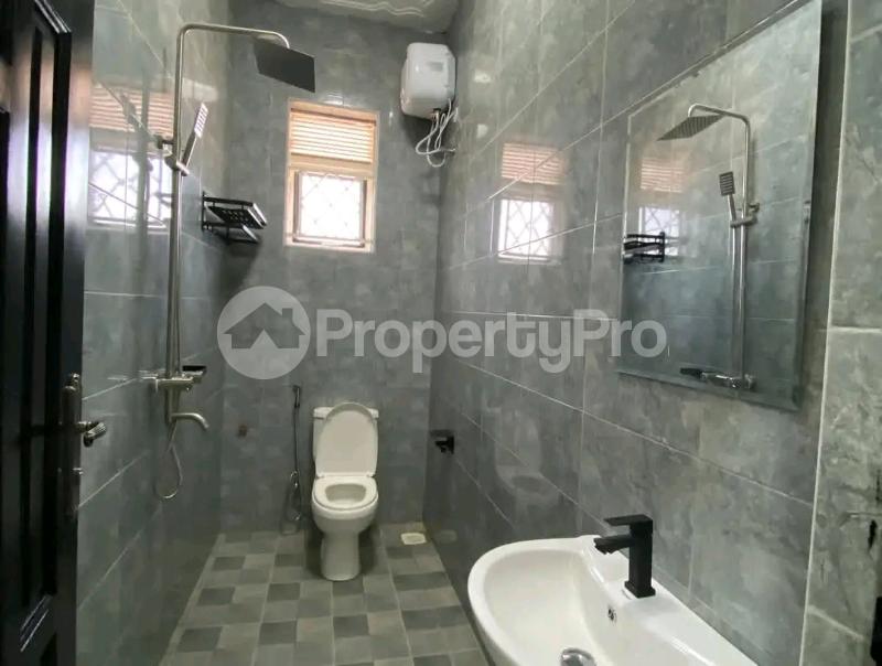 2 bedroom Apartment Block Apartment for rent Kyanja Kungu road Kisaasi Kampala Central - 8