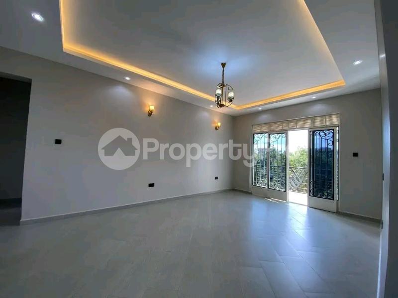 2 bedroom Apartment Block Apartment for rent Kyanja Kungu road Kisaasi Kampala Central - 9