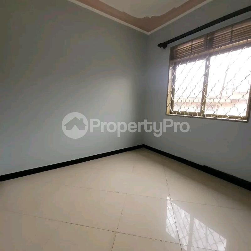 2 bedroom Apartment Block Apartment for rent Makindey luwafu road  Makindye Kampala Central - 5