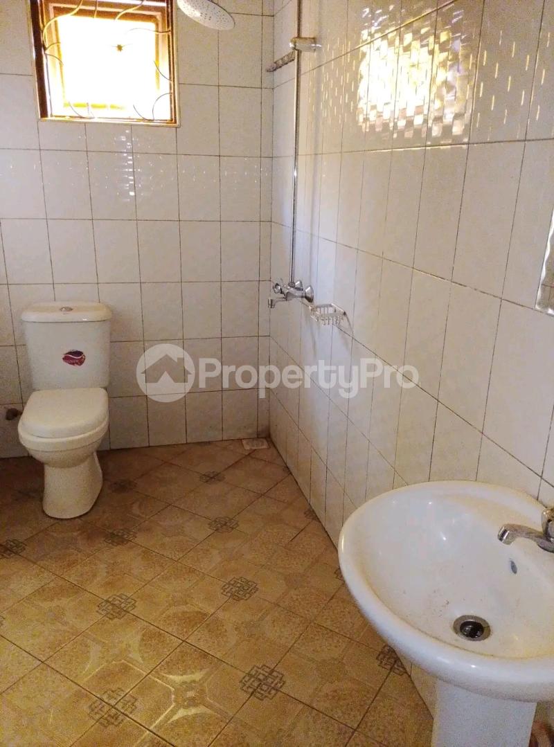 2 bedroom Bungalow Apartment for rent Mpererwe road  Kawempe Wakiso Central - 6
