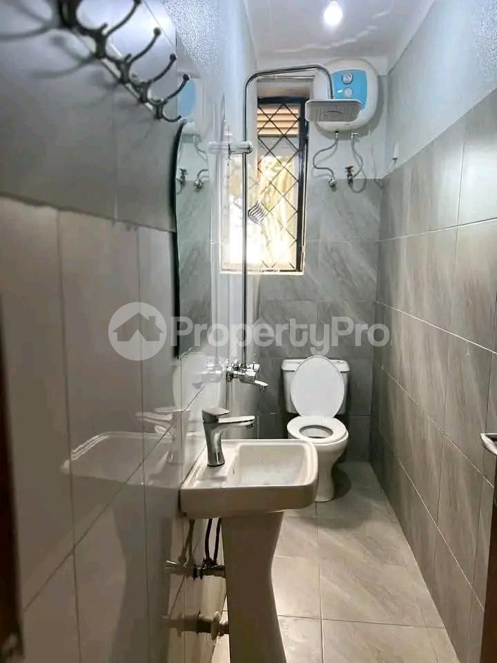 2 bedroom Apartment Block Apartment for rent Buziga on kasanga road  Kansanga Kampala Central - 5