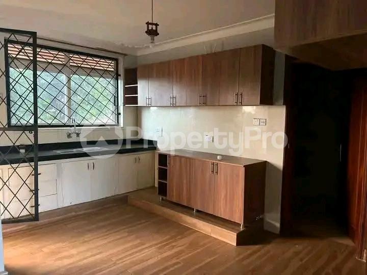 2 bedroom Apartment Block Apartment for rent Buziga on kasanga road  Kansanga Kampala Central - 6