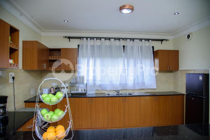 2 bedroom Apartment Block Apartment for rent Entebbe victoria mall  Katabi Wakiso Central - 4