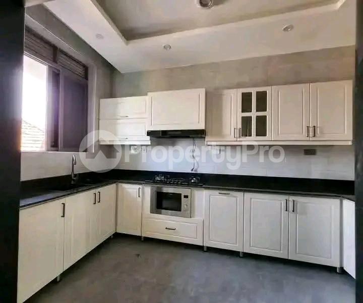 2 bedroom Apartment Block Apartment for rent Kyanja kisasi road Kisaasi Kampala Central - 3
