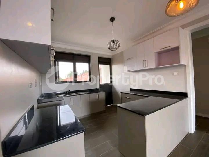 2 bedroom Apartment Block Apartment for rent Kyanja kisasi road Kisaasi Kampala Central - 5