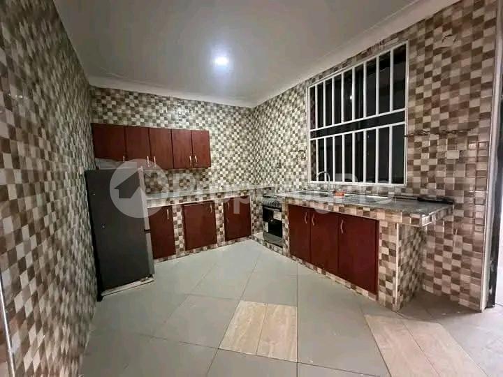 2 bedroom Apartment Block Apartment for rent Munyonyo road  Munyonyo Kampala Central - 6