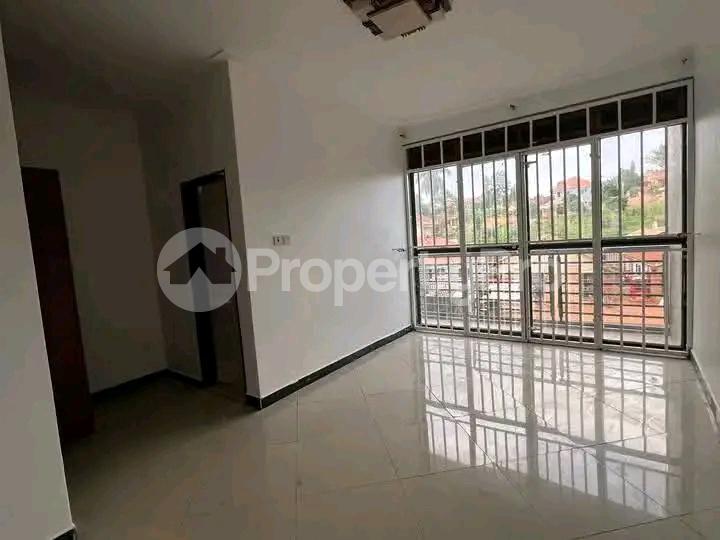 2 bedroom Apartment Block Apartment for rent Munyonyo road  Munyonyo Kampala Central - 1