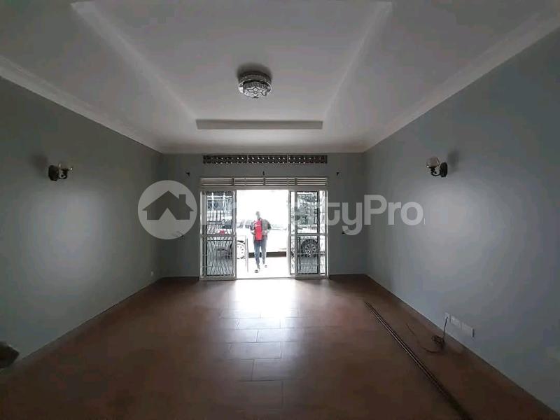 2 bedroom Bungalow Apartment for rent Namugongo sonde Kira road  Kira Wakiso Central - 5