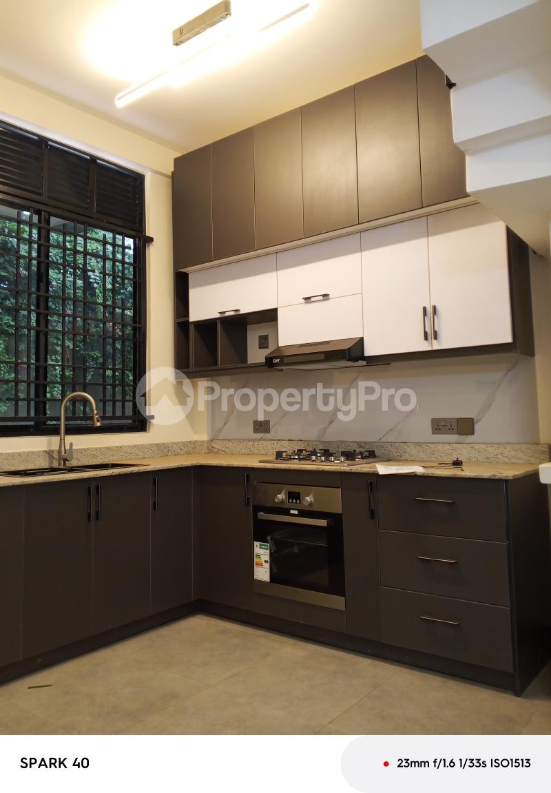 4 bedroom Apartment Block Apartment for sale Kyanja road  Kampala Central Kampala Central - 6