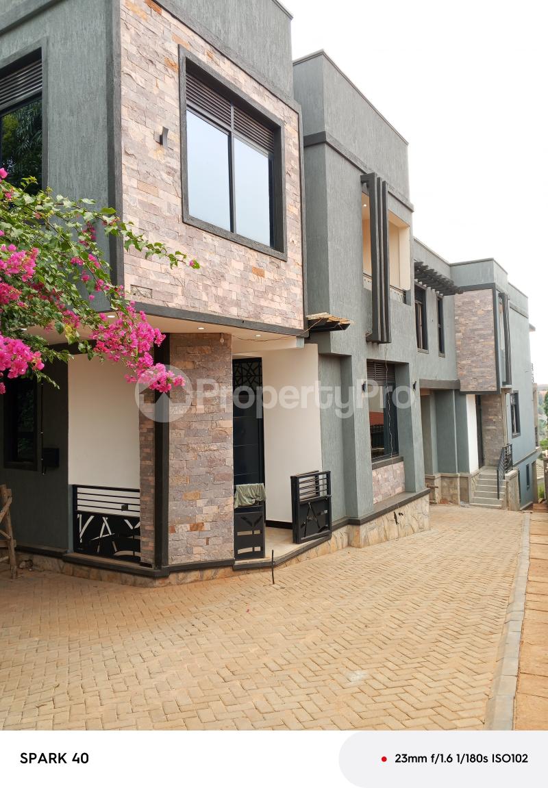 4 bedroom Apartment Block Apartment for sale Kyanja road  Kampala Central Kampala Central - 0