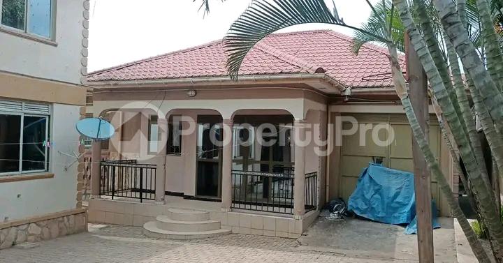 2 bedroom Bungalow Apartment for sale Mbalawa road  Kampala Central Kampala Central - 3