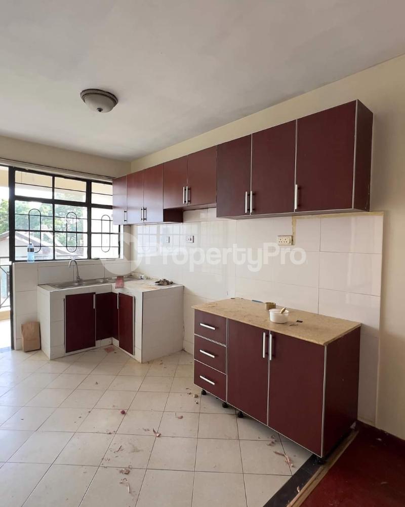 1 bedroom mini flat Bungalow Houses for rent Ngumo Estate Golf course
