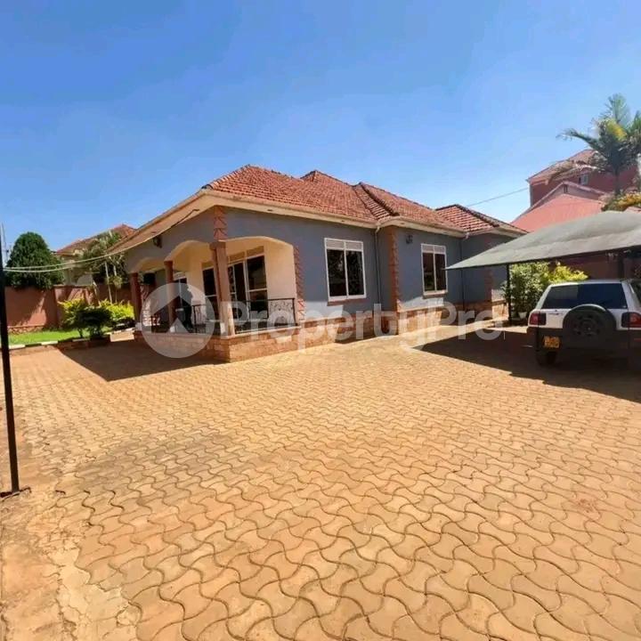 3 bedroom Bungalow Apartment for sale Najjera Road  Kampala Central Kampala Central - 0