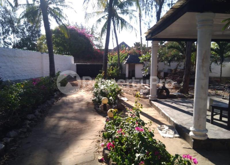 2 bedroom Houses for sale Diani Beach Road, Diani, Mombasa Diani