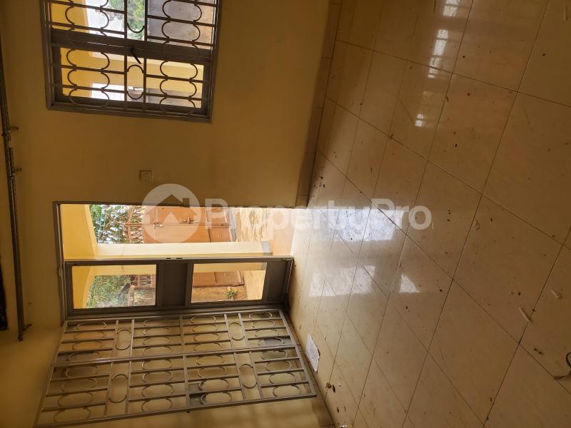 2 bedroom Bungalow Apartment for rent Kisaasi just After the round about..Ddungu zone on the Newly tarmaced road.  Kisaasi Kampala Central - 2