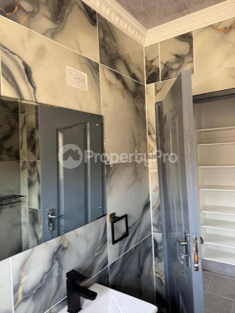 3 bedroom Houses for rent Tshabalala Extension , Bulawayo  Tshabalala Extension Bulawayo High-Density Bulawayo - 4