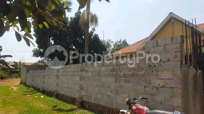 4 bedroom Bungalow Apartment for sale Gayaza wampeewo Kampala Central Kampala Central - 0