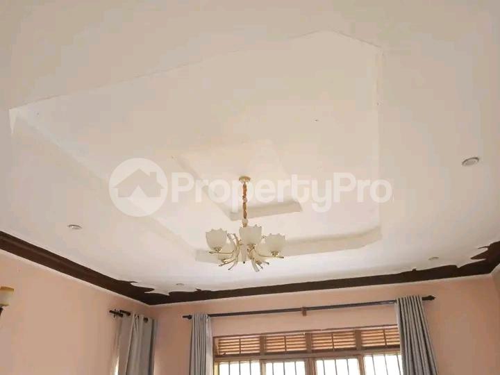 3 bedroom Bungalow Apartment for sale Matunga gombe Kampala Central Kampala Central - 3