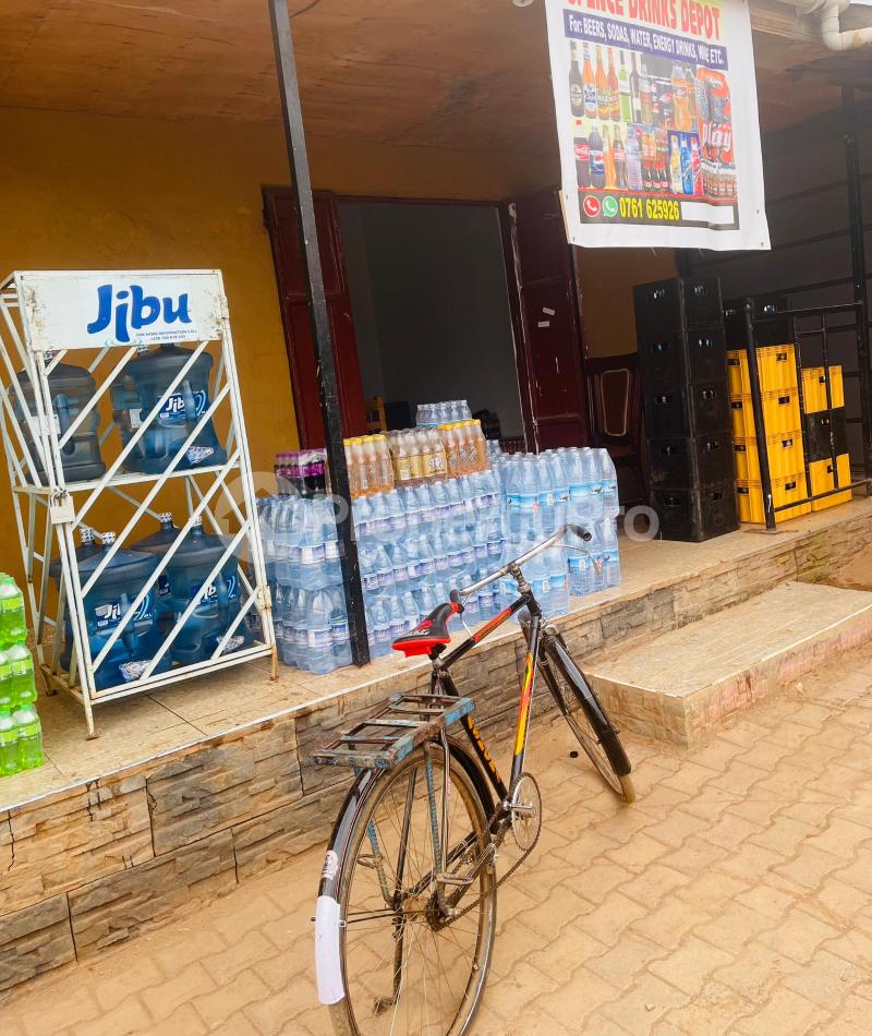 1 bedroom mini flat  Commercial Property for sale Lutaya drive bukoto heights lane Bukoto Kampala Central - 2