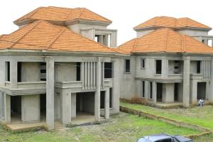 6 bedroom Apartment for sale Kira road  Kira Wakiso Central