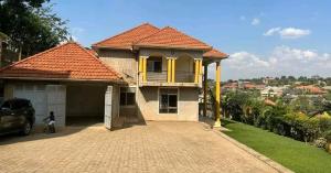 5 bedroom Bungalow Apartment for sale Kira road  Kira Wakiso Central