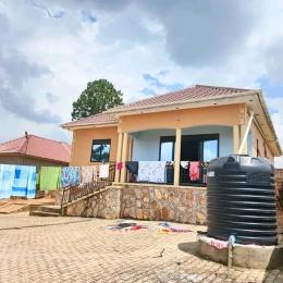 3 bedroom Bungalow Apartment for sale Mama mukono  Kampala Central