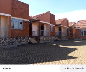 2 bedroom Bungalow Apartment for rent Mbalwa road  Kampala Central Kampala Central