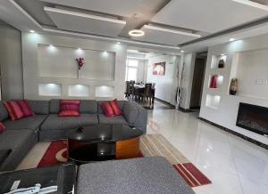 3 bedroom Flat&Apartment for rent Lavington Nairobi