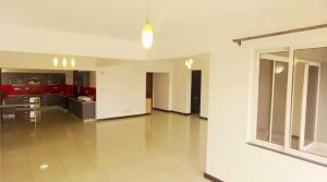 3 bedroom Flat&Apartment for sale Parklands Nairobi