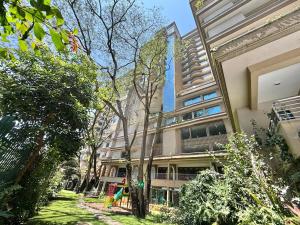 3 bedroom Flat&Apartment for rent Parklands Nairobi