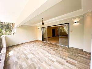 3 bedroom Flat&Apartment for sale Riverside Nairobi