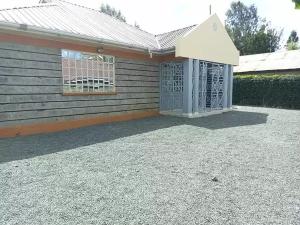 3 bedroom Bungalow Houses for rent Ngong Rd Nairobi