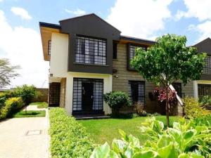 3 bedroom Townhouses Houses for rent Athi RIver Machakos