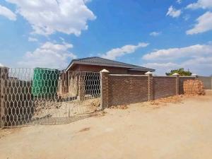 3 bedroom Houses for sale Nketa 9 , Bulawayo Nketa Bulawayo High-Density Bulawayo