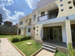 3 bedroom Apartment Block Apartment for rent Kira kasagati road  Kira Wakiso Central