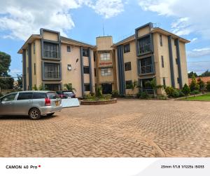 3 bedroom Apartment Block Apartment for rent Bweyogerere road  Kampala Central Kampala Central